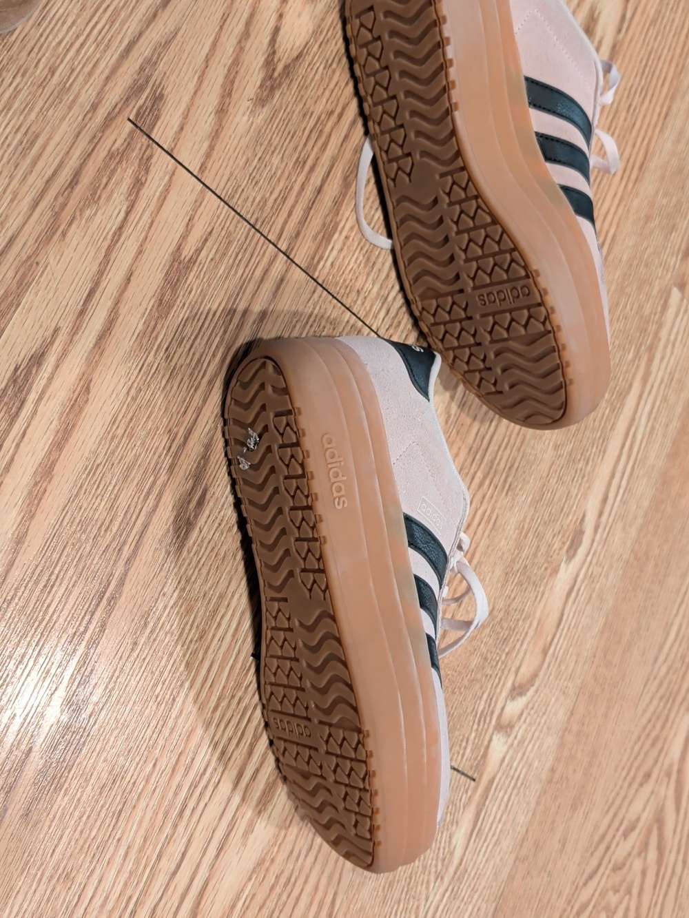 adidas Womens Suede Sneakers in Light Pink with Navy Stripes and Gum Sole - Picture 4 of 7